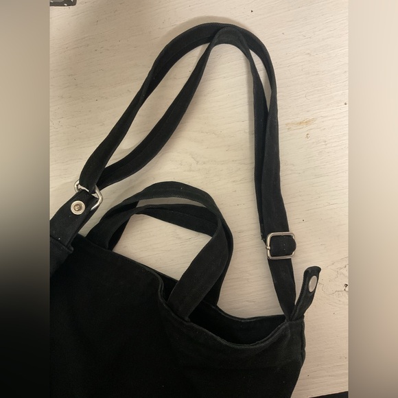 BAGGU Black Vertical Canvas Duck Bag - Picture 6 of 12